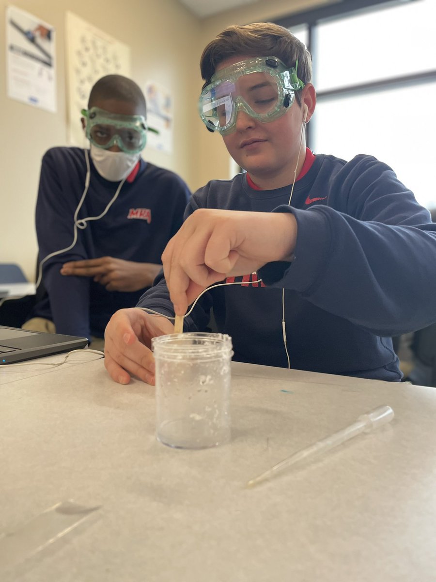 BTChristensen's tweet photo. Polymer Science in the #STEM8 lab this week! Discovering the strengths and weaknesses of PVA vs Silicone solutions. STEM is best explored Hands-On! It’s also okay to be messy! https://t.co/CBu1bSsQKO