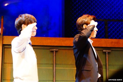 soldout290's tweet photo. 2016년 2022년
이제 서로 마주보고 https://t.co/FOMmDkvRJf