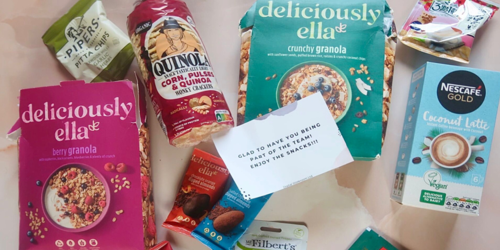 😄 We’re in the thick of a very hectic week, so we’re recharging our team with snack boxes because snacks spark solutions.

Digital Content Manager Natasha is stuck for choice...imaginative content incoming.💡

How do you fuel your teams? 

#teambuilding #snackbox