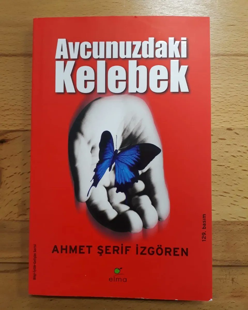 AksarayFL's tweet photo. #aksarayokuyor
Aksaray Şehit Pilot Hamza Gümüşsoy Fen Lisesi ünlü yazar @a_serif_izgoren in Avucunuzdaki Kelebek isimli kitabını okuyor 
@aksarayvaliligi 
@hmzaydg 
@haciomerkartal
@Aksaray_MEM https://t.co/x5QshL0C4a
