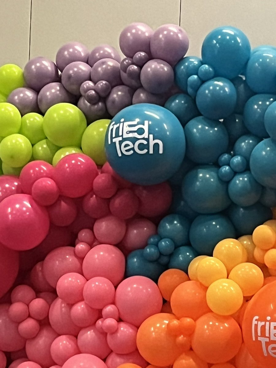 Loving all the great sessions @tcea22 by the awesome <a href="/friEdTechnology/">friEdTechnology Team</a> team.