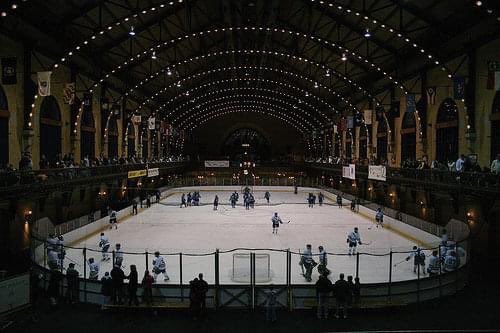 campusclubpuck's tweet photo. Way Back Wednesday 🦀 https://t.co/6cXMpAJjRn