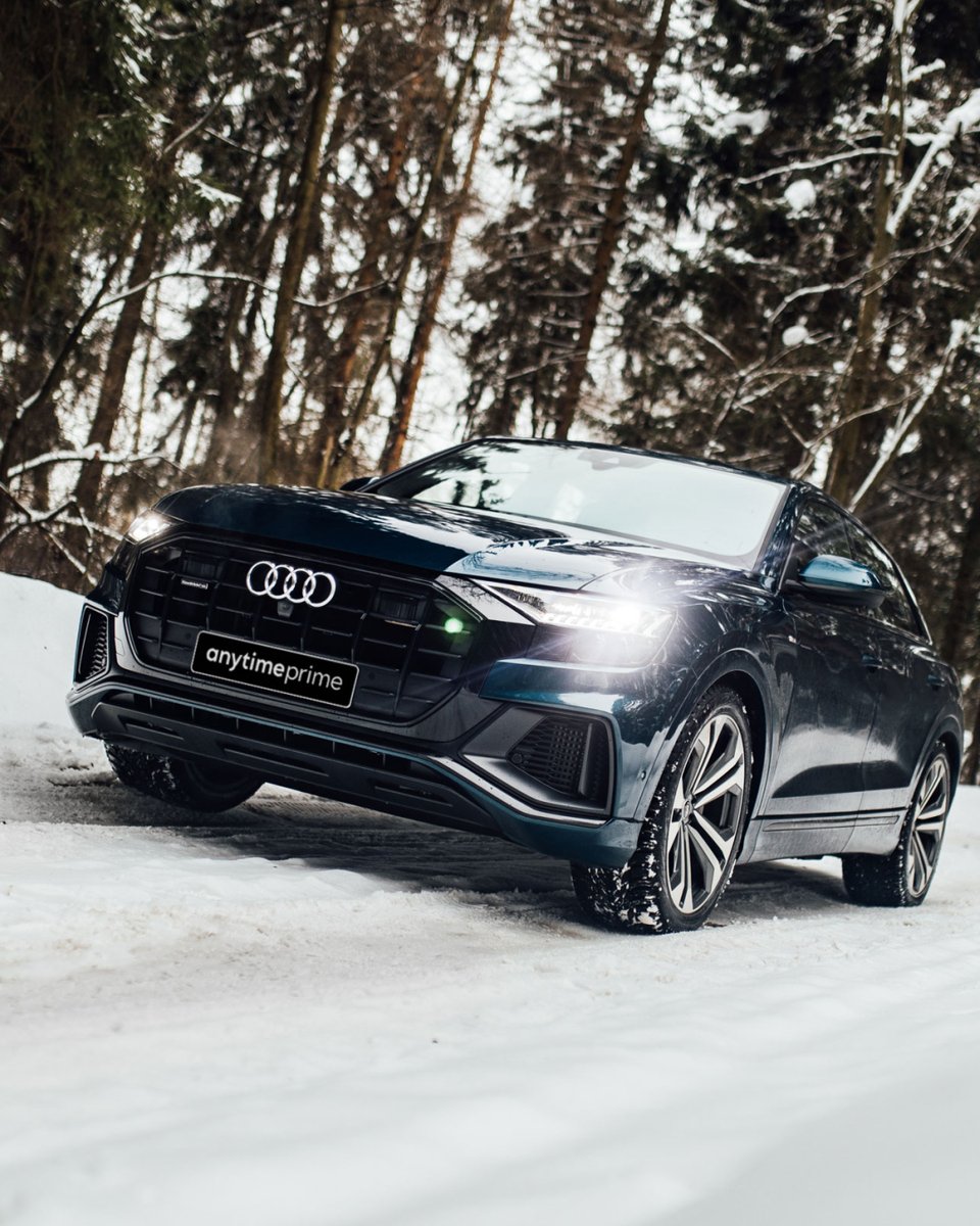 Специально для поездок на дальние расстояния. Новая Audi Q8 55 TFSI Sport quattro и пакет с пакетами ассистирующих систем «Путешествие». Камера для распознавания дорожной ситуации, мощный V6 и кресла с функцией массажа для безопасного и комфортного вождения. В Luxe+.