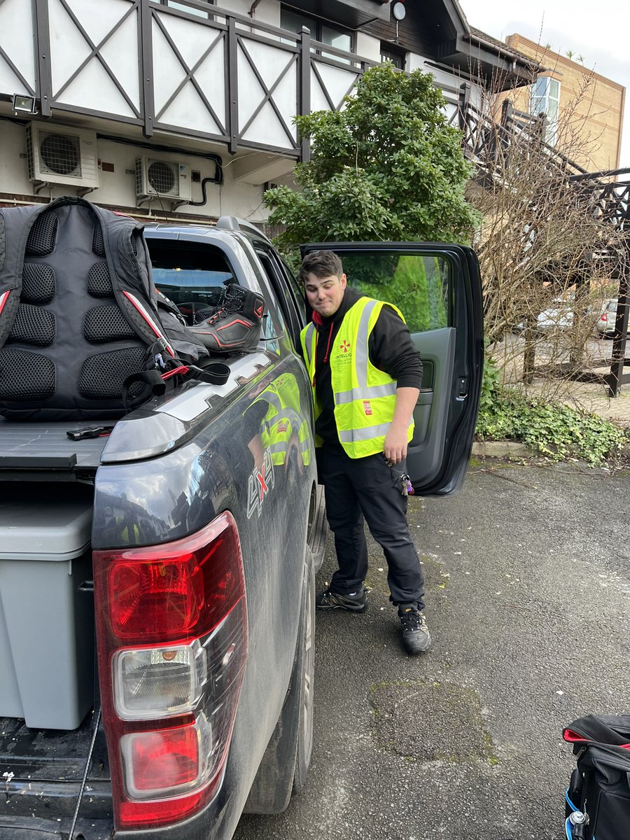 intelligas's tweet image. Today we say farewell to Josh as he begins what will be a tough training course with @HantsIOW_fire 

Good luck Josh. #followyourdreams! 

@HantsIOW_fire he prefers @YorkshireTea jam on toast brew. 🤔