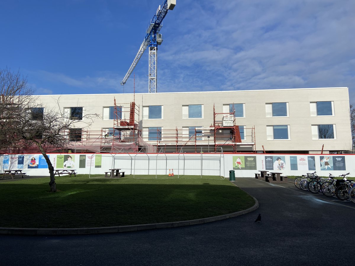 alexcollege's tweet photo. We're beginning to get a glimpse of the Hermione Building on Campus as the scaffolding comes down! #BoardingAtAlex https://t.co/heOpfUh4gb