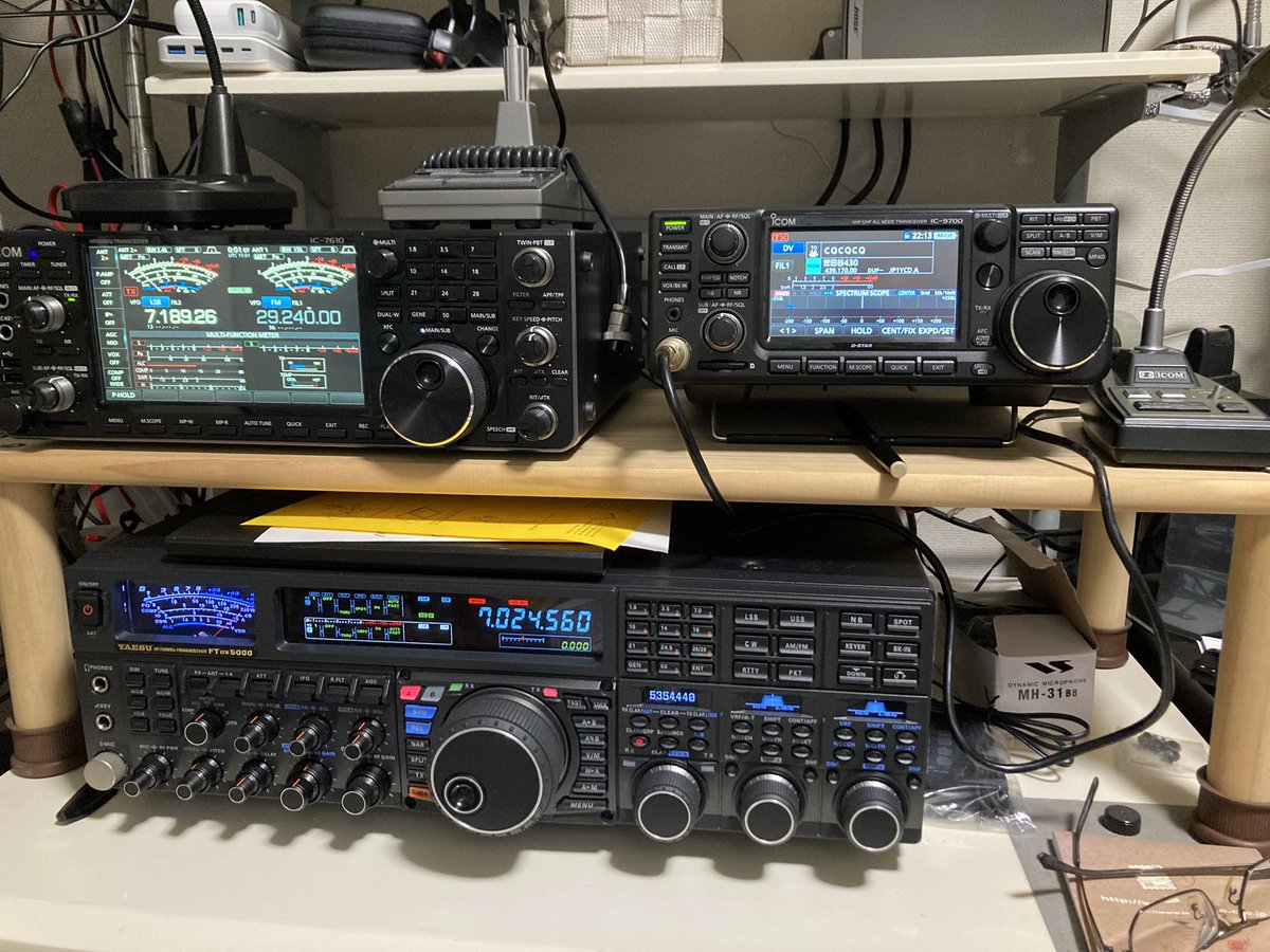 Works39's tweet photo. 前のオーナーさんの設定だったので、よく分からない数字設定などがあり、結局、理解できず。
一思いに、オールリセットをかけました。
ゼロから、#FTDX5000MP を自分設定にしないと…。
あれ?
でも、オールリセットしたのに、メーターは、右側に倒れたまんまなのか…。
左側に倒れるのではないの?! https://t.co/wykPL0RKYw
