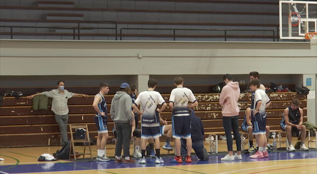 🏀BÀSQUET: El <a href="/COLLBLANCAEC/">AEC COLLBLANC</a> ja pensa en la segona fase per evitar el descens. La primera volta de la lliga està marcada per les lesions.

📲lhdigital.cat/web/digital-h/…