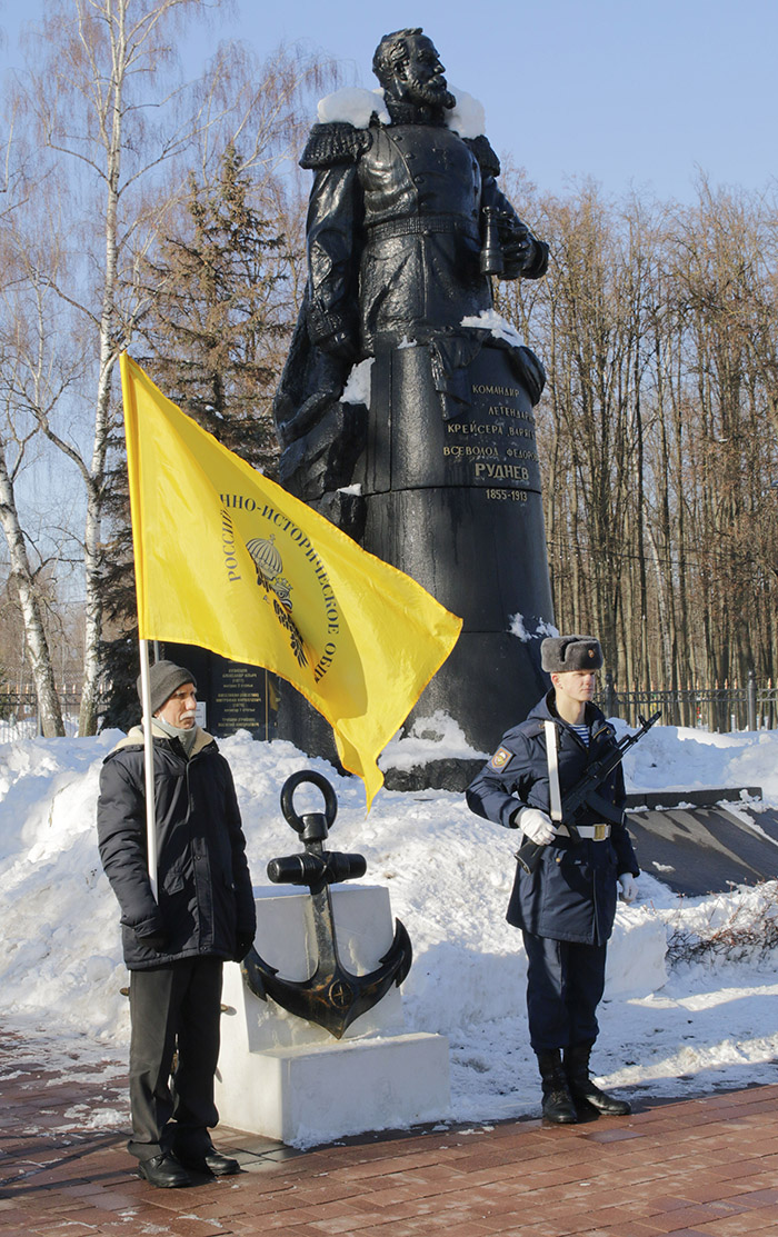 9 февраля в Туле у памятника Всеволоду Федоровичу Рудневу отметили 118-ю годовщину подвига крейсера «Варяг» и канонерской лодки «Кореец».
#РВИО71
vk.com/rvio_71?w=wall…