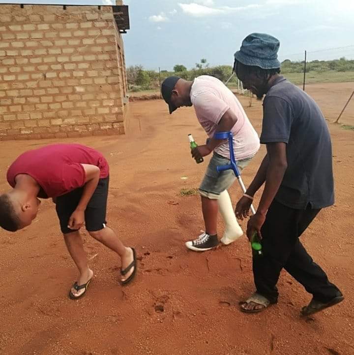 Siswe Jubane tweet media