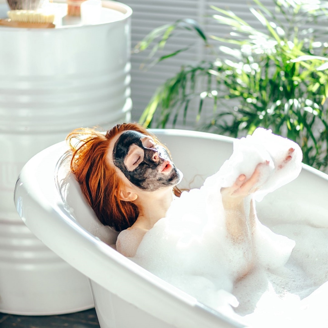 Wellness is so much more than exercise and healthy eating. It’s important to prioritize your mental health as well. Whether it’s a relaxing bath, a good book, or a therapeutic massage, make sure you do the things that make you feel refreshed and ready to take on the world. 💞