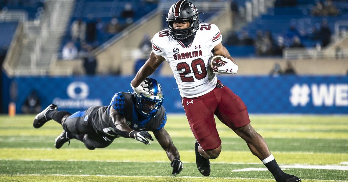 I sat down for an interview with South Carolina RB Kevin Harris.

We talked about his breakout 2020 season and also looked at some parts of his game that stand out on film: https://t.co/6sT5QJEjfV https://t.co/efmtNPzE0T