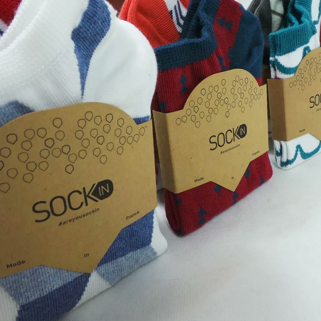 SockIn_official's tweet photo. Les socquettes SOCKIN sont toutes disponibles en taille 41-46 sur le site https://t.co/dUyjWR1LiH 😍
🔵 
⚪️ 
🔴
#chaussettes #socquettes #madeinfrance #areyousockin #socks #fabricationfrancaise #chaussettefrancaise #mode #fashion #lookbook #fashioninspiration https://t.co/V13f70WVk1