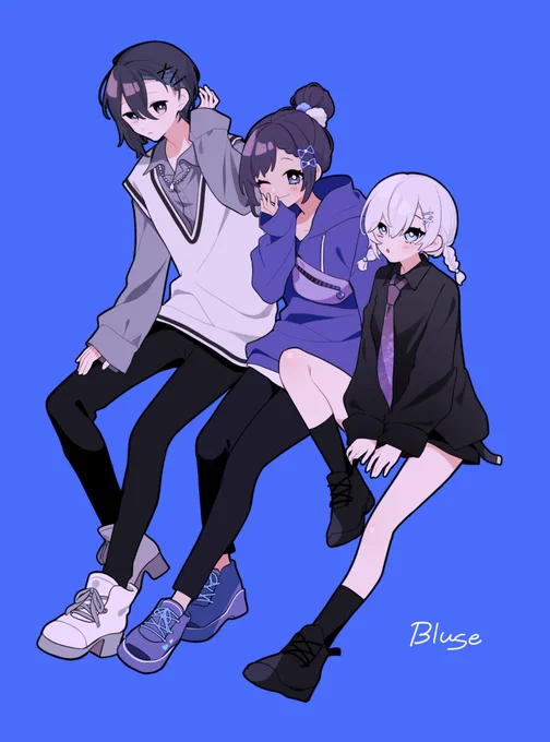 #灰画 #ういはぁーと #マル描いてちょんっ 
青コーデ 