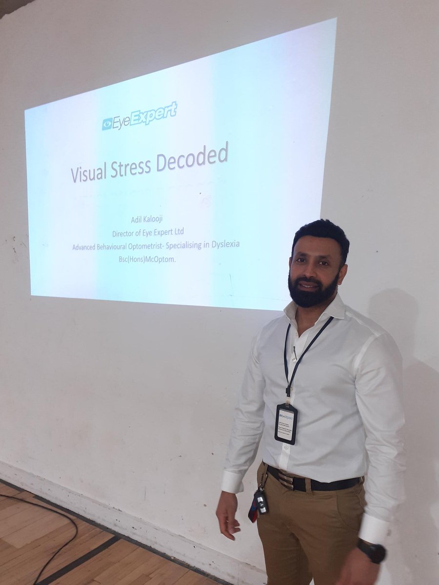 MoonHallReigate's tweet image. Amazing working lunch today with Adil Kalooji- Behavioural Optometrist, training all staff in Visual Stress
@isaschools @ISC_schools @educationgovuk 
#visualstress @BDAdyslexia