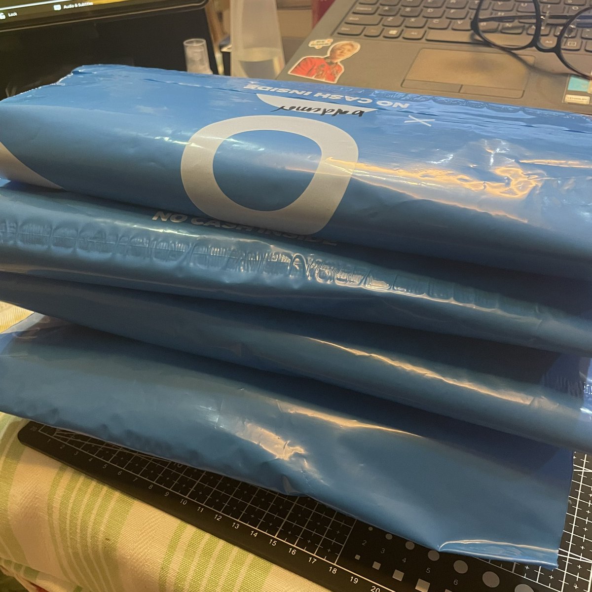 baekscart's tweet photo. — #baekscartUD
parcels have been packed and booked for pickup tomorrow, thank you ^_^ https://t.co/ye3KTsUvyL