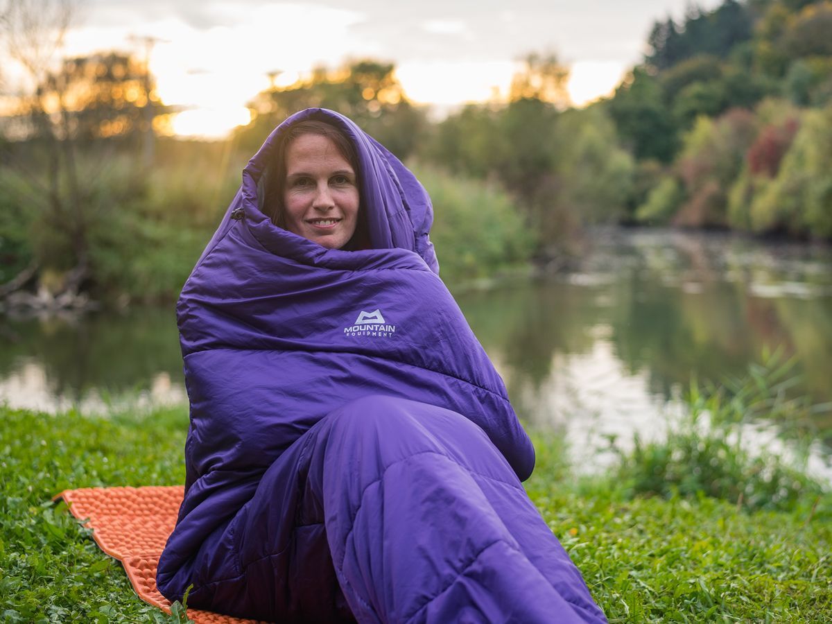 Frisch getestet aus dem Hause <a href="/MTNEQUIPMENT/">MOUNTAIN EQUIPMENT</a>: Der Lunar II Women ist ein waschechter, leichter und klein verpackbarer Kunstfaserschlafsack. Und wie gewohnt hochwertig verarbeitet. Mehr zu dem Teilchen gibt's im tapir-Test:
>>> bit.ly/3GxbLGs
