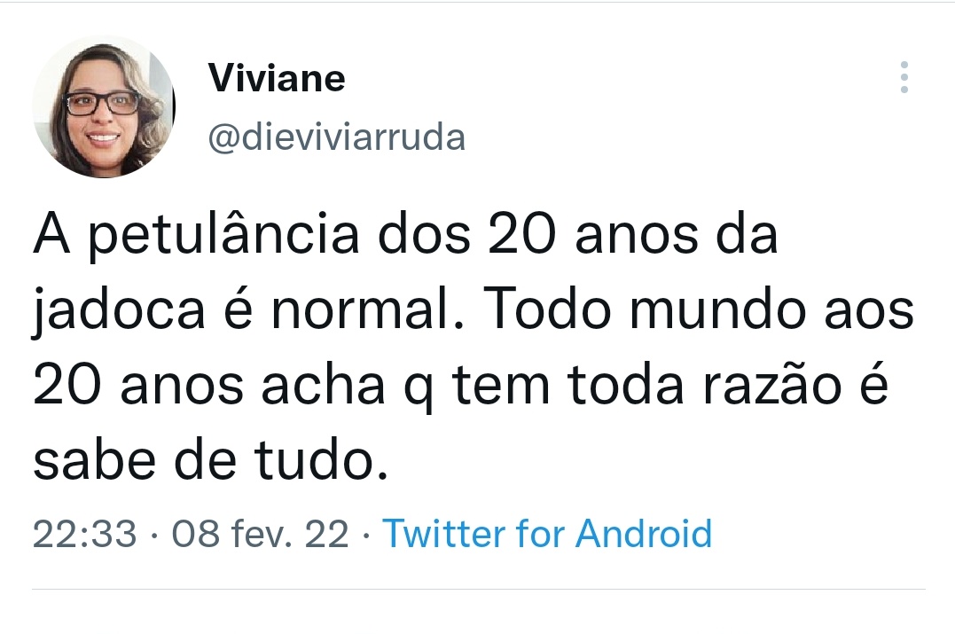 venussred's tweet photo. lembrando que a diferença de idade das duas é de 1 ano https://t.co/CiLh4ajQ0H