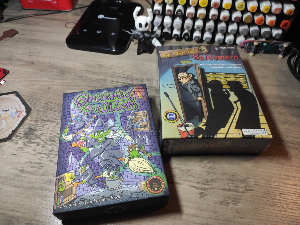 Ms_Zeta_Art's tweet photo. Ya me ha llegado el pedido de @zacatrus!! Dos juegazos para animar la fiesta :De #orderedwitch #elporterobaldomero #zacatrus https://t.co/TvC5DCVFZT