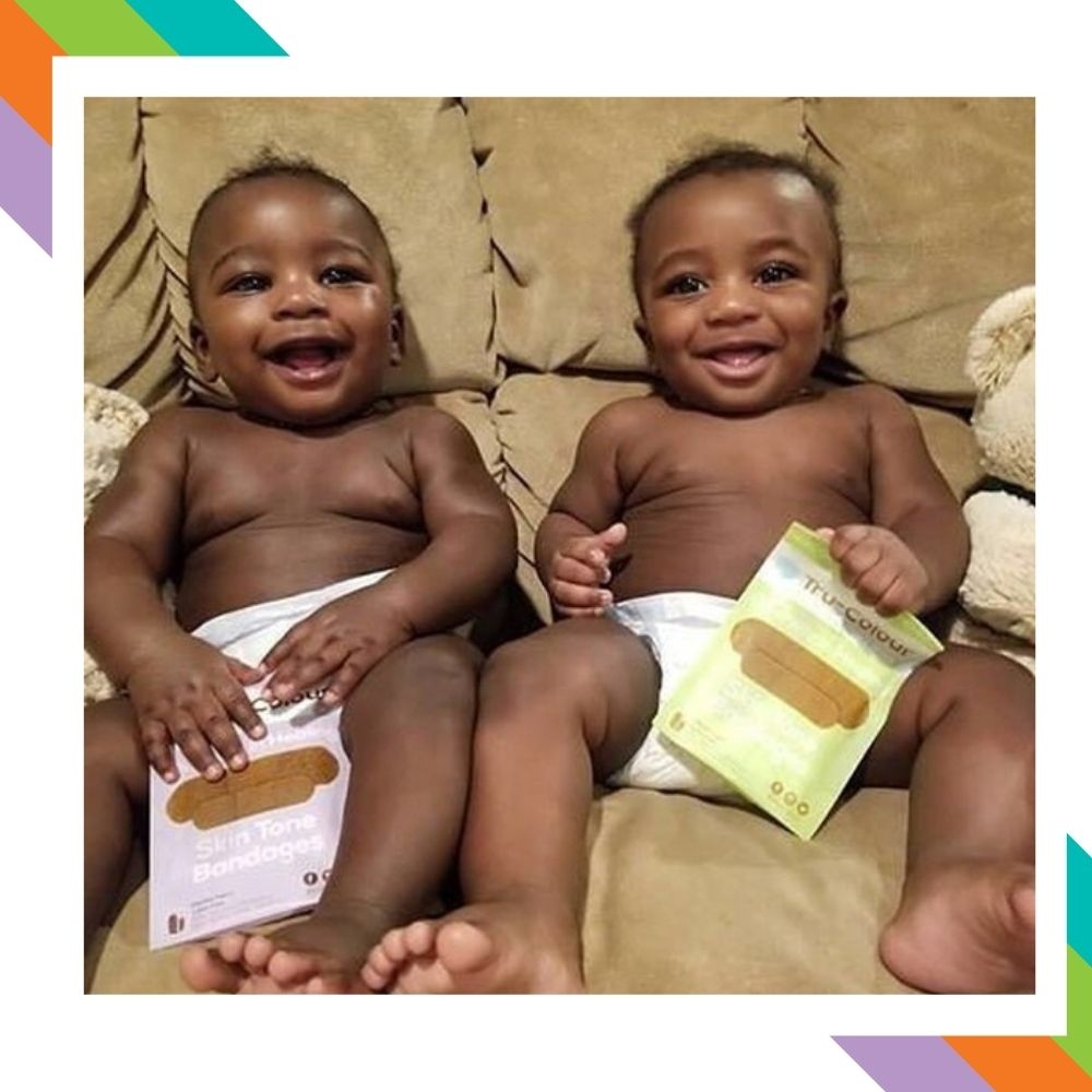 tcbandages's tweet photo. Twin's Day Wednesday — These adorable twin brothers show us that you're never too young to be a fan of #diversityinhealing.
📷:@Charity_rt
#trucolour #twinsday #firstaidkit https://t.co/O502rXAS6g