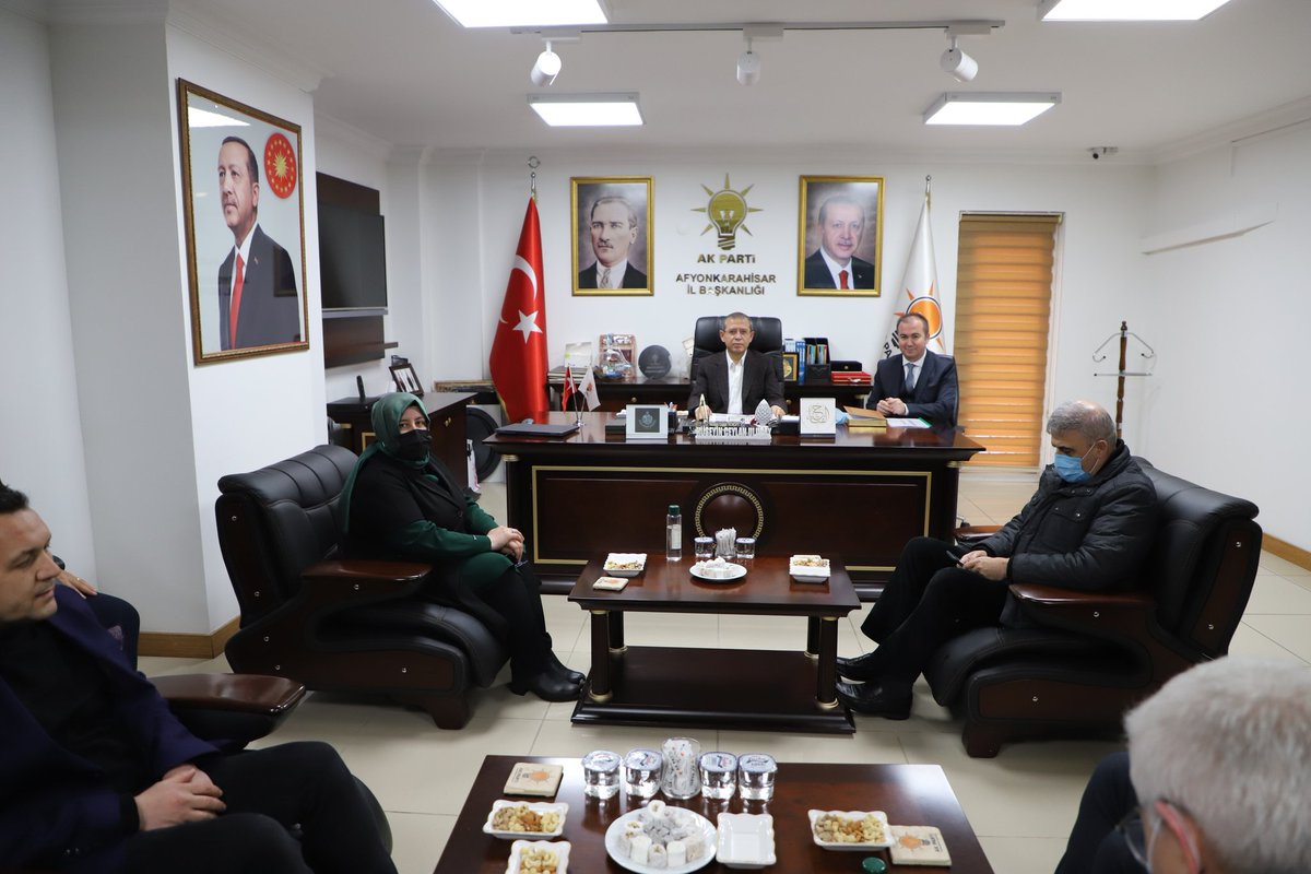 AkGenclikAfyon's tweet photo. Enerji ve Tabii Kaynaklar Bakan Yardımcımız @AbdullahTancan, İl Başkanımız @huseyinulucay03'a nezaket ziyaretinde bulundu. Ziyarete İl Gençlik Kolları Başkan Vekilimiz @EmrullahKeser1 de katıldı. https://t.co/r3C358XFRK