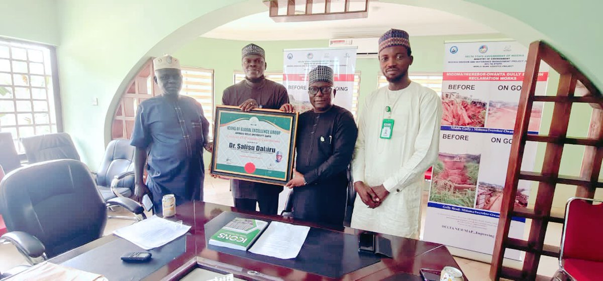 NEWMAP_NIGERIA's tweet photo. JUST IN! @NEWMAP_NIGERIA National Coordinator, Dr. Salisu Dahiru bags an award of outstanding performance from ICONS of Global Excellence Group - Ahmadu Bello University, Zaria. This is in recognition of his great contributions towards sustainable environment in Nigeria. 💪👌 https://t.co/f3OqNlRBBg