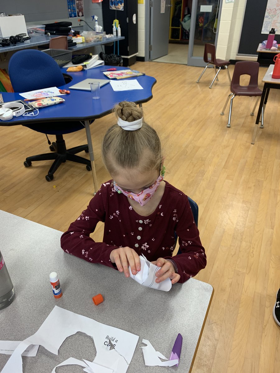 Nicole Voisin tweet media