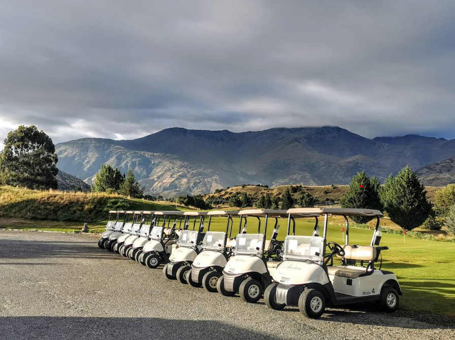 EZGOvehicles's tweet photo. A line-up worthy of the view. #EZGO #RXV 

📸...@arrowtowngolfclub https://t.co/HPIcgtbvBr
