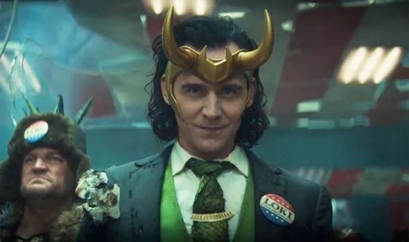 BamSmackPow's tweet photo. Wishing a big Happy Birthday to the one and only Tom Hiddleston. 🎉🎊🎂🍰

He fills our days with glorious purpose and we absolutely hope that his special day is filled with it as well. 

We can’t imagine anyone else playing our God of Mischief! Loki Doki! 😈 https://t.co/EKG82oxJAl