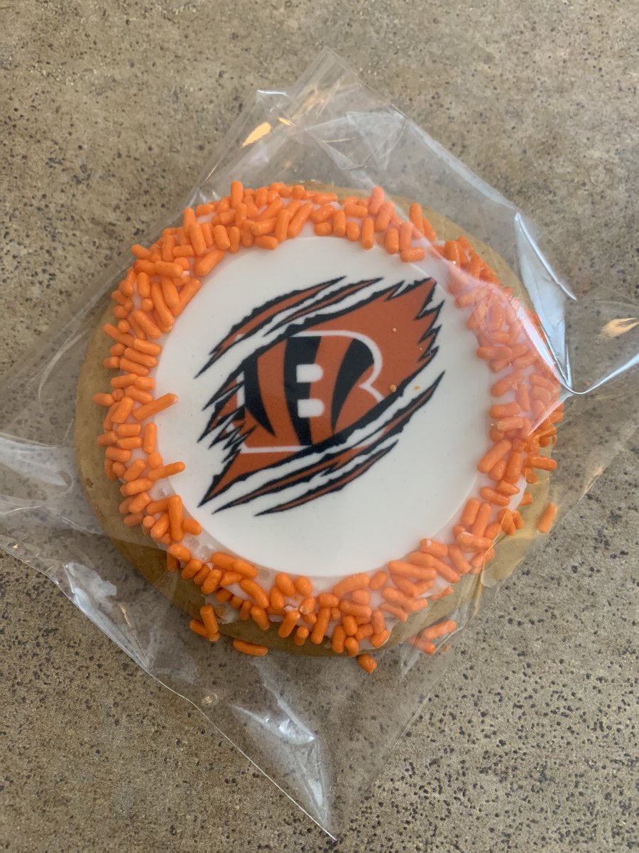 Lindsey Wells tweet media