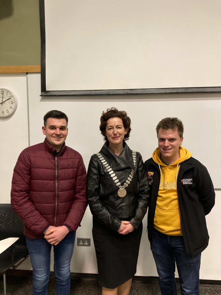 Great to meet Cork County Mayor, Fianna Fáil Cllr, Gillian Coughlan at UCC Economics Society Panel Discussion on the Housing Crisis, Problems &amp; Solutions.