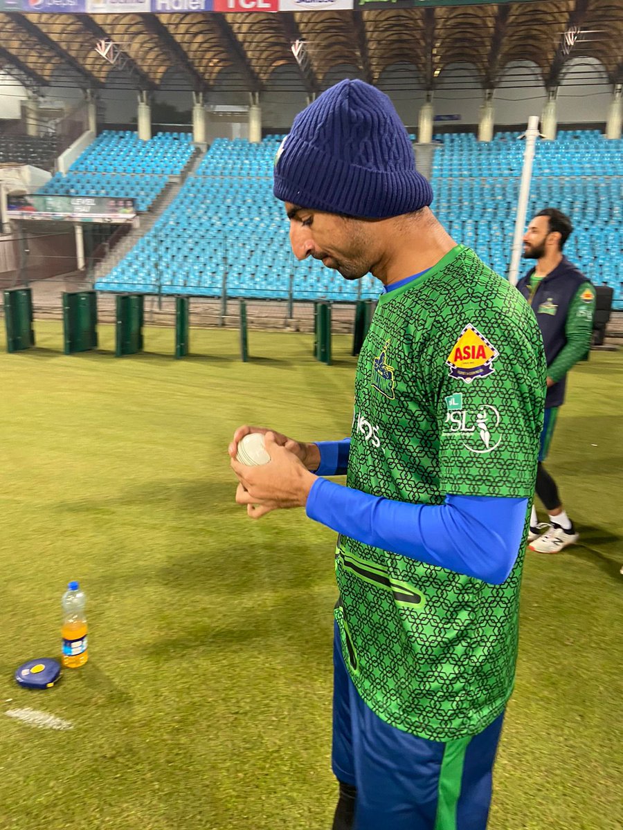 hassam_sajjad's tweet photo. Multan Sultans Training session at GSL. #PSL7 #LevelHa https://t.co/vUPPyWM4Ca