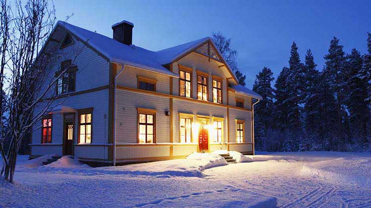 AgentOwlyy's tweet photo. Keep your home safe and secure with home winterization tips for snowbirds to help prevent damage and theft. https://t.co/a9mjX8jw8L https://t.co/aZoFDGcSmC