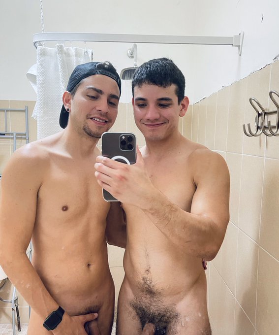 ??? @dannydalman 
50% descuento 

https://t.co/swyaPRqVAB https://t.co/0DeDK47aLR