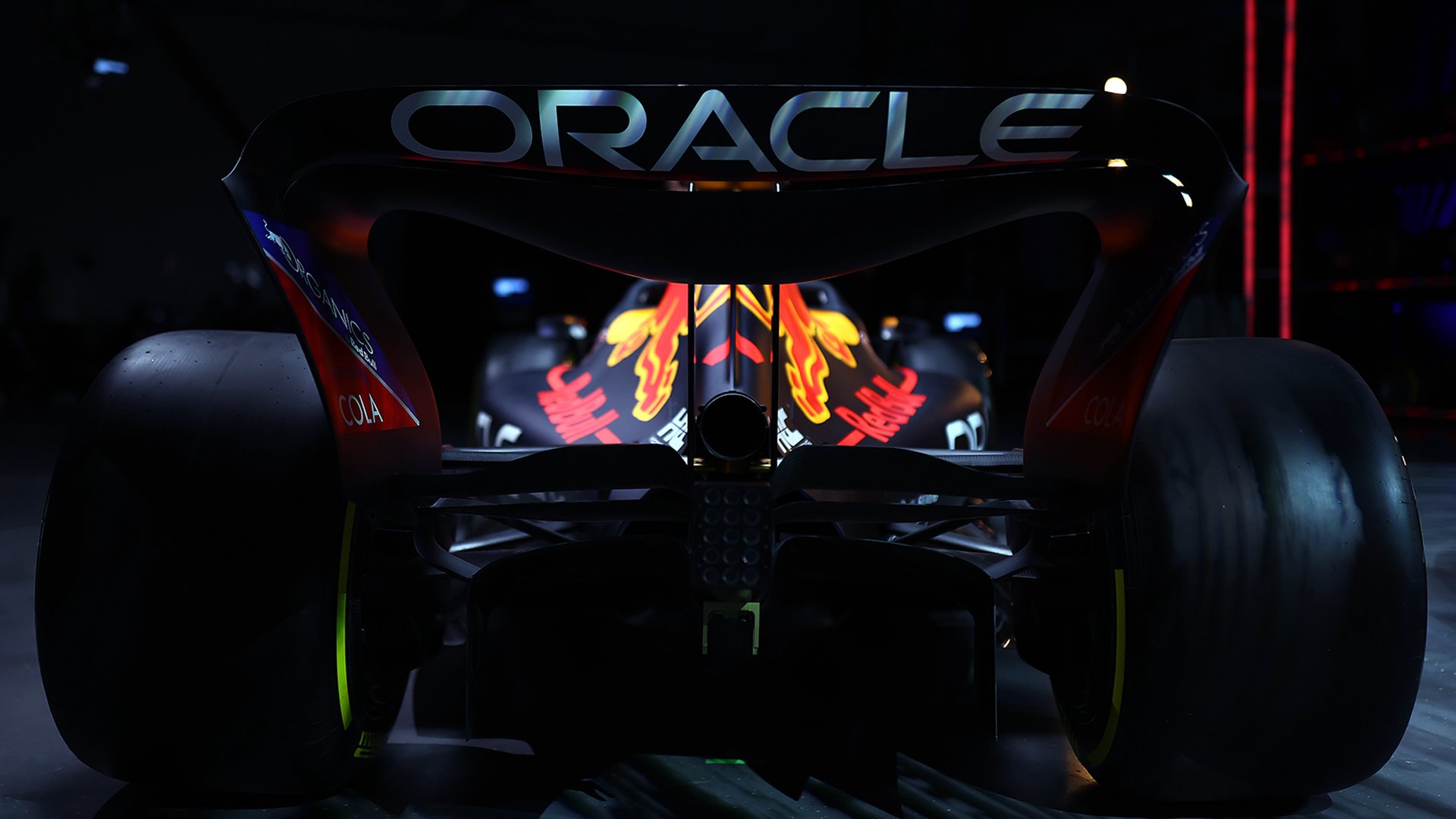 Oracle Red Bull Racing Introducing The Lean Mean Rb18 F1 T Co 8rldkjt4ce Twitter