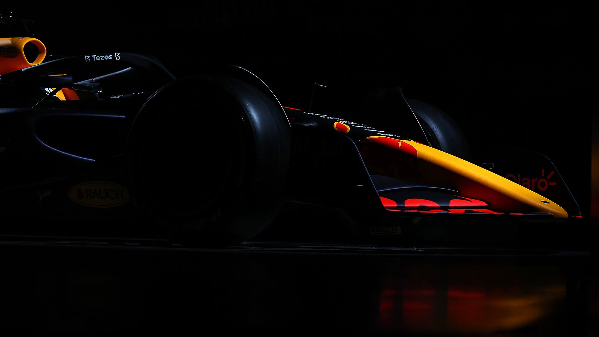 Red Bull RB18