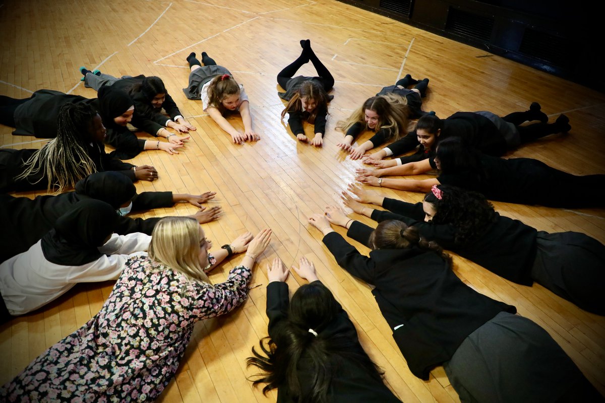 SmithillsSchool's tweet photo. YOGA 🧎

🧎‍♂️ Today’s wellbeing activity was an introduction to yoga &amp; mindfulness with Ms Gangiyani in the Dance Studio!

📸 As you can see from the pictures the pupils (as well as Miss Angus 😄) really enjoyed the session with Ms Gangiyani!

RT @SmithillsMH 
#MentalHealthMatters https://t.co/hAUPp1r48Z