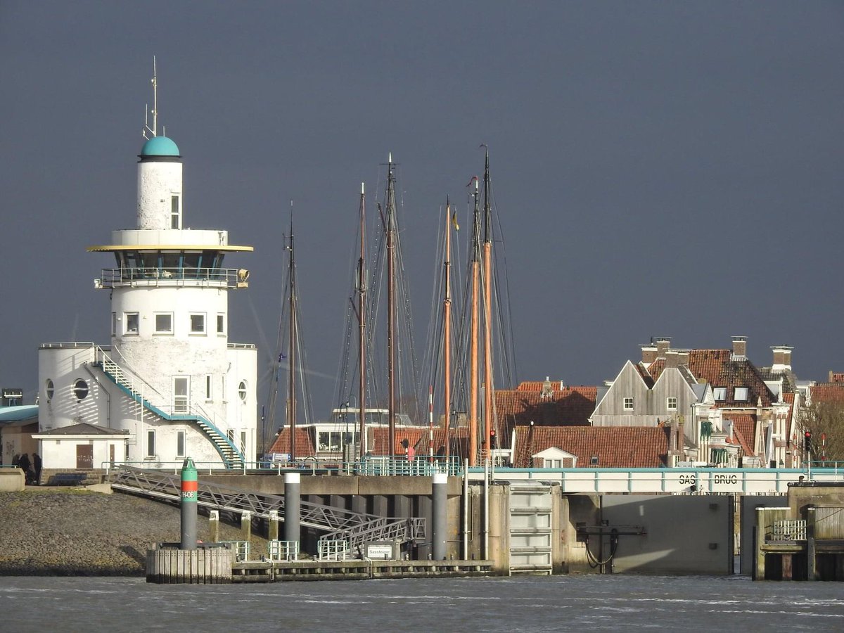 Wil je ook op deze unieke lokatie werken?
Check: facebook.com/job_opening/63…