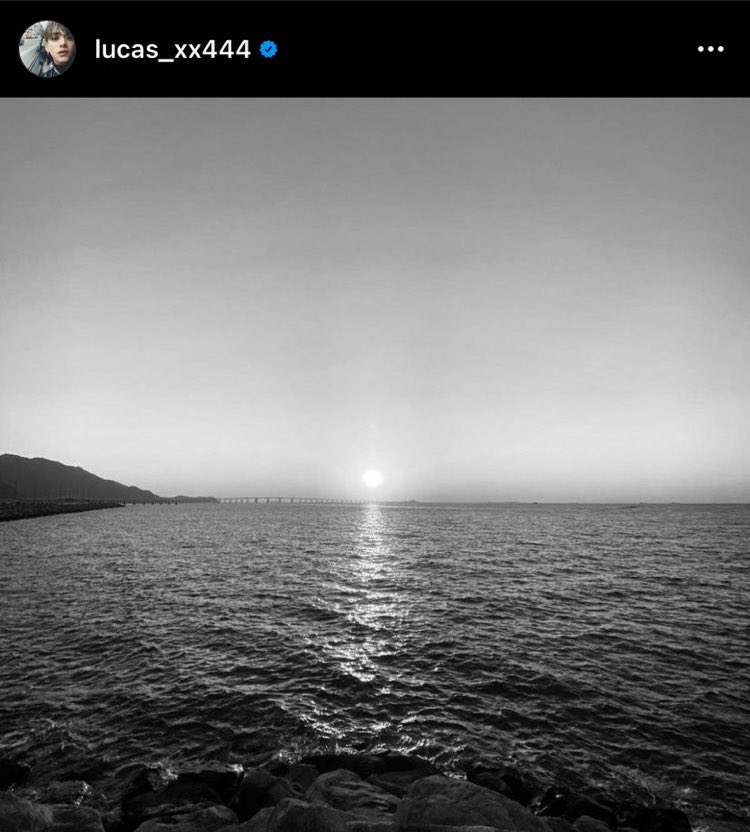 Luten2010's tweet photo. #LUCAS LOOK WHO'S FINALLY BACK 😭❤ https://t.co/VKANTr8dGW