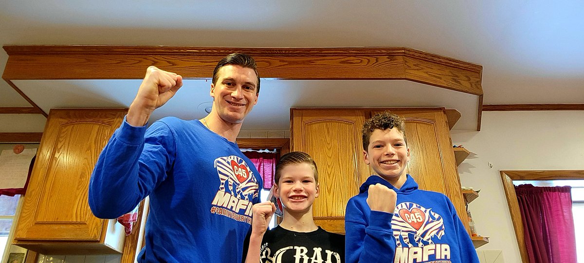 SBU_External's tweet photo. Colt, we are so excited and emotional that on exactly the 100th day post transplant, you are on your way home! We love you and will continue to pray for you buddy! #Colt45Strong #100Days https://t.co/iurFEpz3Bc