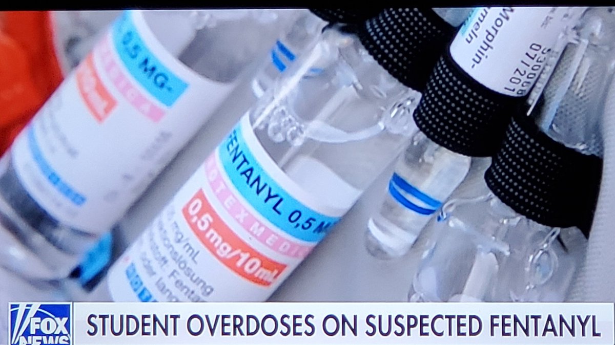 AngieS ☮️ tweet media