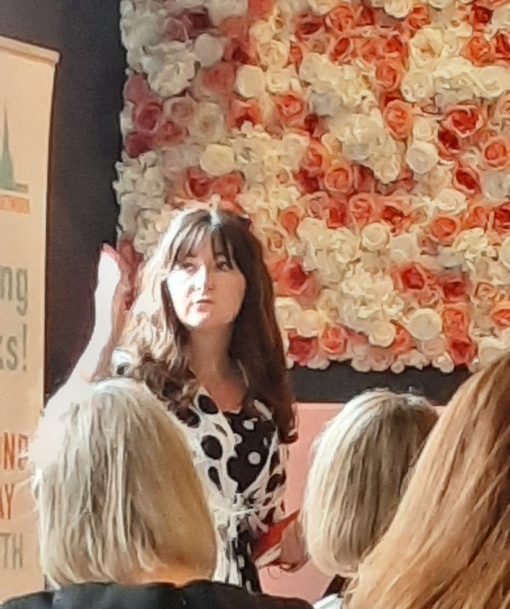 It was so lovely to be amongst the fabulous ladies of @norwichbizwomen at lunchtime today. Our speaker was Norfolk grown author @abigailemann who told us the story of how she became a published author. And the food at @ErpinghamHouse was outstanding! #businesswomen #networking