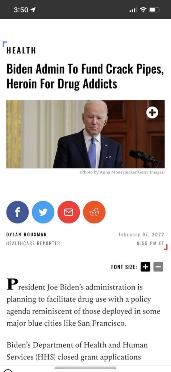 Yall POTUS wild af 😭😭