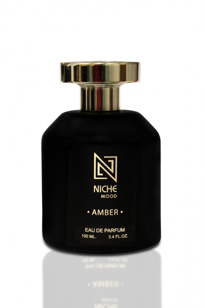 nichemood_sa's tweet photo. دعوة أخرى لعشاق عطور العنبر للاستمتاع بليلة أخرى من تلك الليالي التي لاتنسى ولكن هذه المرة ستكون ليلة مميزة وغير متوقعة، AMBER هو واحدة من تلك العطور التي تبقى عالقة في الذاكرة لفترات طويلة، مواءمة خارقة بين الروح الكلاسيكسة والعصرية بطريقة مميزة ومتقنة جدا. 
#رابطة_عشاق_العطور https://t.co/c8Pl1NUtmv