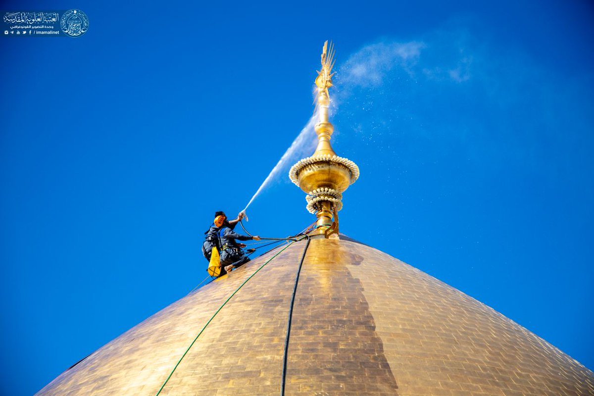 SyedaFatemahuda's tweet photo. As 13th of Rajab is around the corner, the process of washing of golden dome of Imam Ali's ع shrine has been started ♥ https://t.co/rjlbOCZUG4