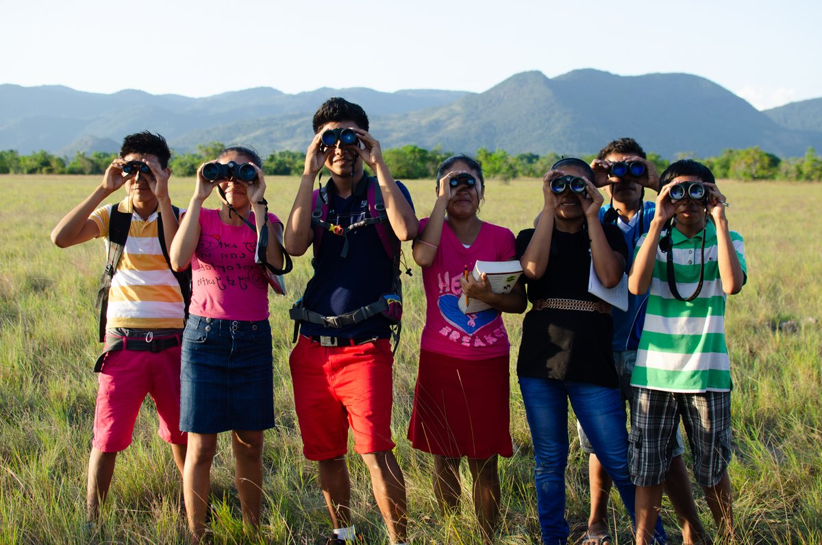srcsrupununi's tweet photo. SRCS works with local priorities of communities in the Rupununi. All current SRCS projects were initially raised as concerns by communities - some of whom directly asked us to study the species (and issues) they're concerned about. Together we all work towards our common goal. https://t.co/qjzSjI7sxh