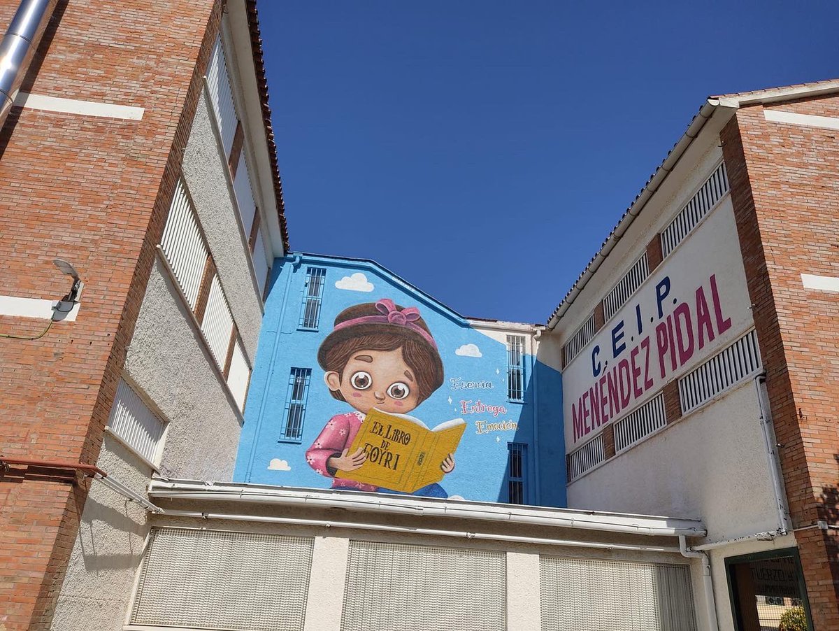 Hoy hemos dado difusión de las actividades que  realizará el Distrito con motivo del 28F por los centros educativos. El Director  del CEIP Menéndez Pidal  mostró su entusiasmo con la iniciativa.
#ActividadesFebrero
#28F
#estealcosatorreblanca
