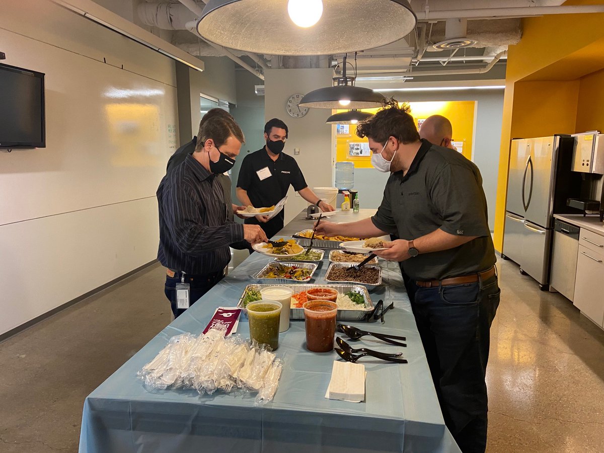 Graycor_Inc's tweet photo. Graycor hosted the first in-person Chicago Procore Community meeting last week, in partnership with @Usercompanies & @procoretech. To learn more & register: https://t.co/gbCW5xMiXv. Special thanks to @VerticalMade. #Chicago #ProcoreCommunity #OneGraycor #BuildingSomethingMore https://t.co/fNaLRNfqt9