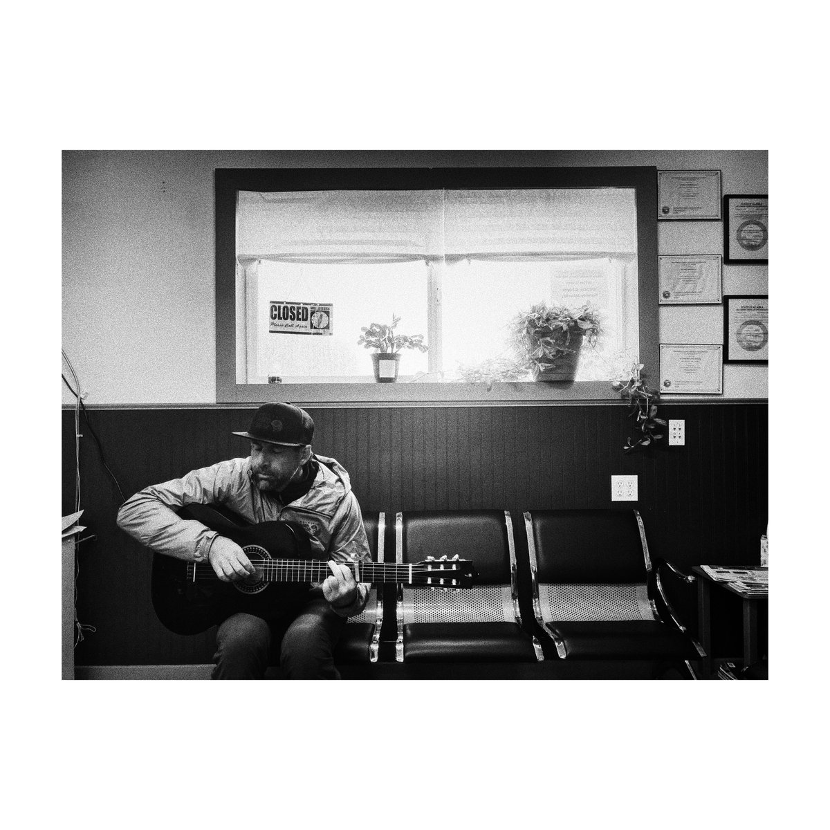 Erik Weihenmayer (@erikweihenmayer) on Twitter photo Relaxing and practicing my latest hobby in between shots for <a href="/NatGeo/">National Geographic</a>'s Welcome to Earth episode 4, “The Power of Scent.” On location in Haines, AK. Thanks for the snap Ivan Āgerton.
Image: Black and white of me sitting with my eyes closed playing guitar. #blind #bts #nobarriers Relaxing and practicing my latest hobby in between shots for <a href="/NatGeo/">National Geographic</a>'s Welcome to Earth episode 4, “The Power of Scent.” On location in Haines, AK. Thanks for the snap Ivan Āgerton.
Image: Black and white of me sitting with my eyes closed playing guitar. #blind #bts #nobarriers