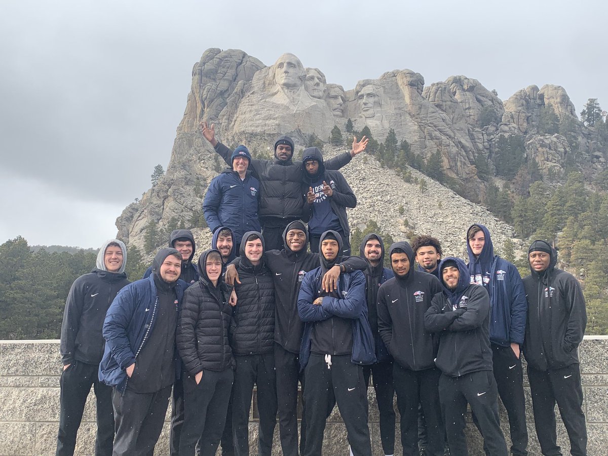 A quick little sight seeing trip for the team today! Grateful to be able to do it with these guys