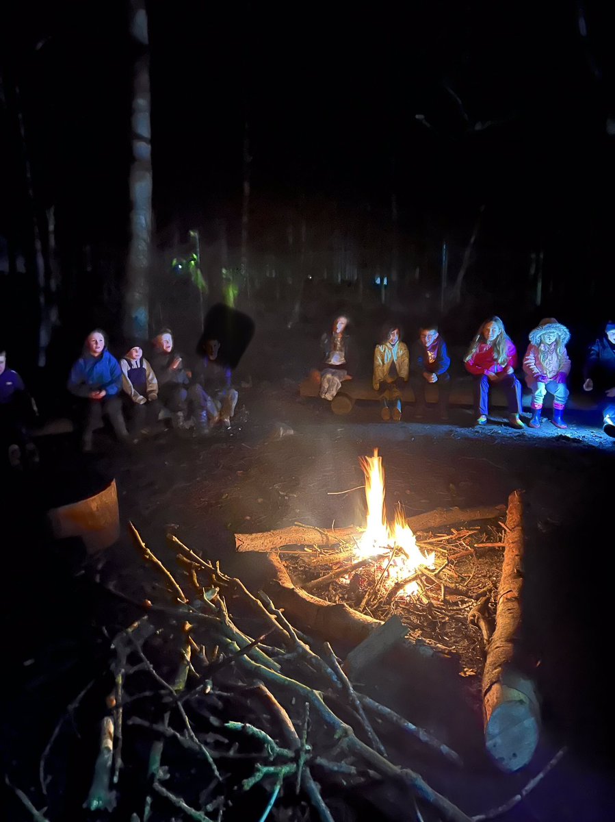 CastleCarrock's tweet photo. Marshmallows, hot chocolates and campfires! All settled and ready for a full on day tomorrow 😁 #Class3DoDukeshouse https://t.co/cqCvOC3Rtr